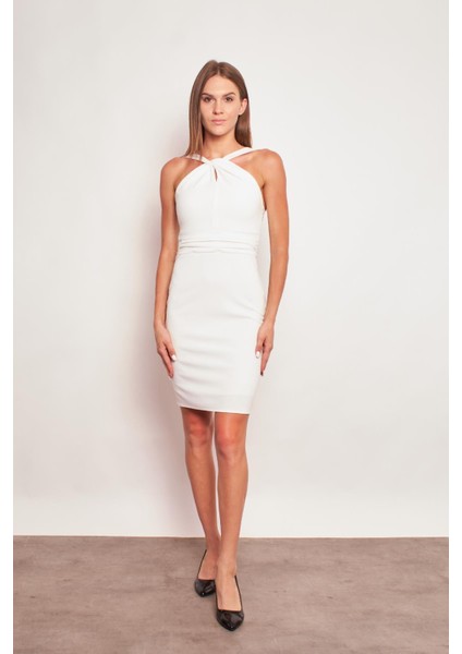 Likralı Krep Kumaş Önü Büzgülü Boyundan Askılı Abiye Şık Elbise-Krem