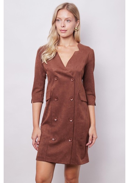 Kadın Kadife Likralı Yumuşak Dokulu Kruvaze Kapri Truvakar Kol Kolu Yırtmaçlı Ofis Ceket Elbise-Fındık Kabuğu indirimleri