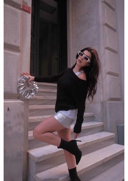 Kadın Uzun Kollu Tek Omuzu Açık Salaş Çilek Iç Atlet Viskon Bluz indirimleri