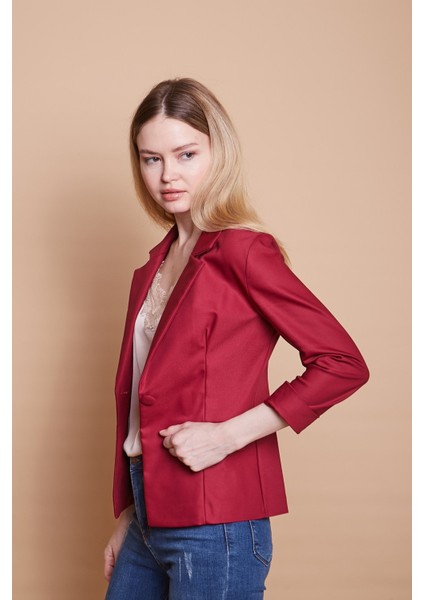 Yakalı Cep Kapaklı Kolu Duble Kapri Truvakar Kol Tek Düğme Pamuklu Hafif Likralı Kumaş Blazer Ceket-Bordo modelleri