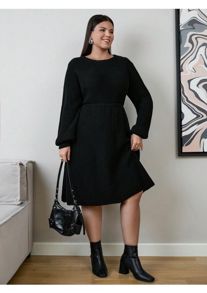 Kadın Uzun Kollu Bisiklet Yaka Eteği Kloş Triko Elbise modelleri