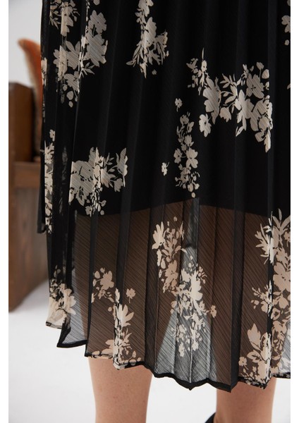 Asimetrik Kesim Pileli Büyük Beden Şifon Elbise Siyah modelleri