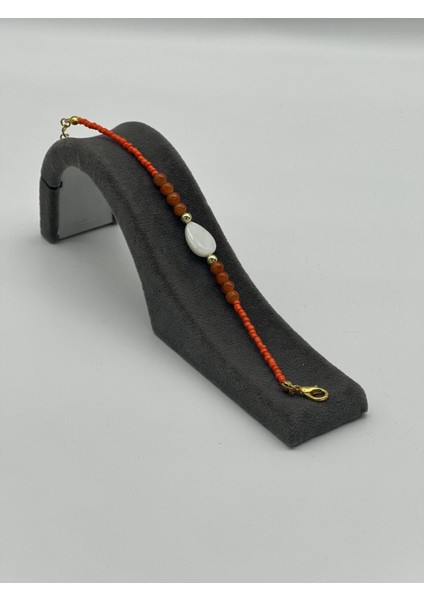 Kırmızı Boncuk Bileklik, Zarif ve Şık Takı, Kadınlar Için Göz Alıcı Aksesuar