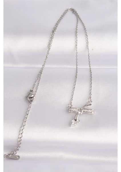 316L Çelik Zincir Gümüş Renk Zirkon Taşlı Kalp Detay Fiyonk Kolye fiyatları