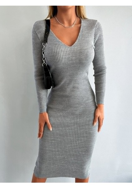 Kadın Uzun Kollu V Yaka Triko Elbise fırsatları