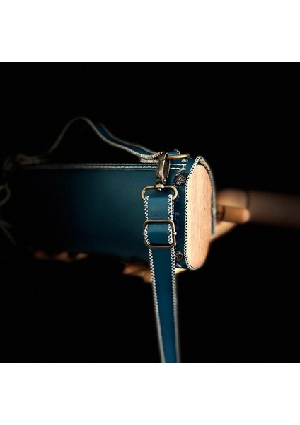 Hakiki Deri, El Yapımı Bayan Çanta, Bayan Cüzdan Larissa V3 indirimleri