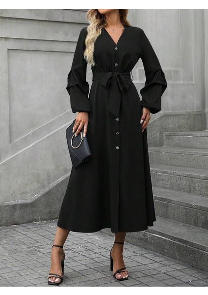 Kadın Uzun Kollu Derin V Yakalı Belden Kuşaklı Önden Düğmeli Janjan Krep Elbise
