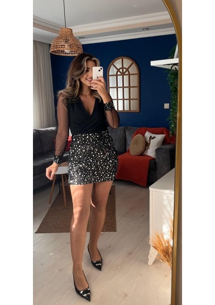 Kadın Uzun Kollu V Yakalı Üst Krep Alt Payet Kısa Elbise fiyatları