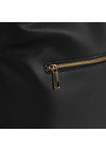 Kadın Siyah Püskül Detaylı Omuz Çantası