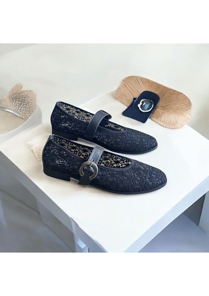 Siyah Dantel File Tokalı Kadın Günlük Rahat ve Şık Babet