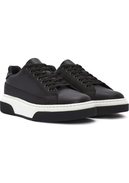Erkek Siyah Bağcıklı Kalın Tabanlı Deri Sneaker 25WFD610918 modelleri