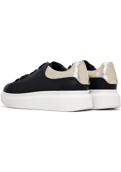 Kadın Siyah Bağcıklı Kalın Tabanlı Deri Sneaker 25AFD220518 indirimleri