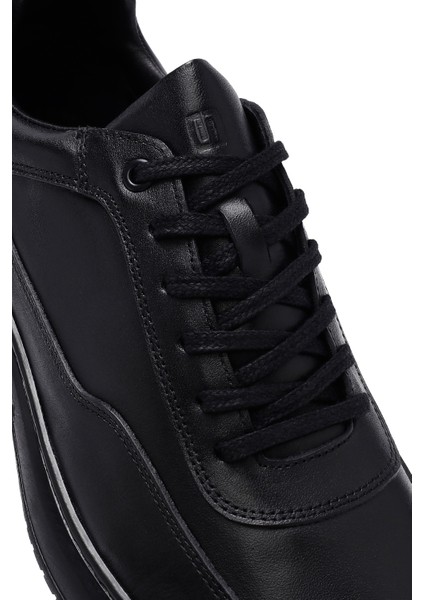 Erkek Siyah Bağcıklı Deri Casual Sneaker 25WFD660318