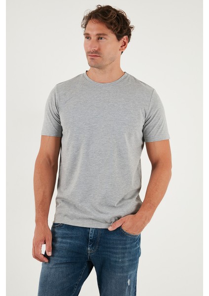 Pamuklu Regular Fit Bisiklet Yaka T Shirt Erkek T Shirt 59020204 modelleri