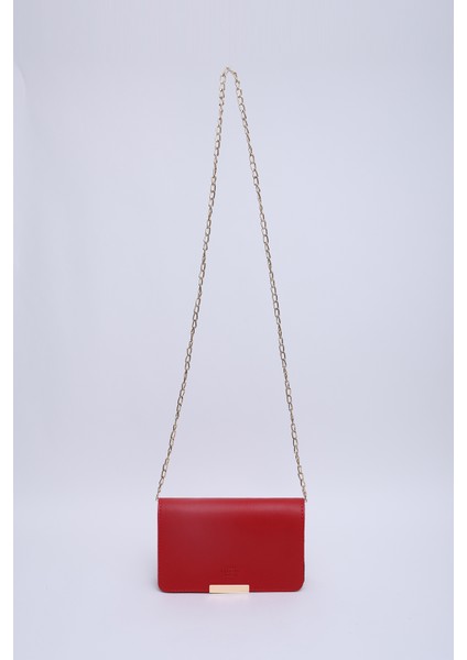 Kırmızı SHK186 Suni Deri Tek Bölmeli Çıtçıtlı Zincir Askılı El , Kol ve Omuz Çantası