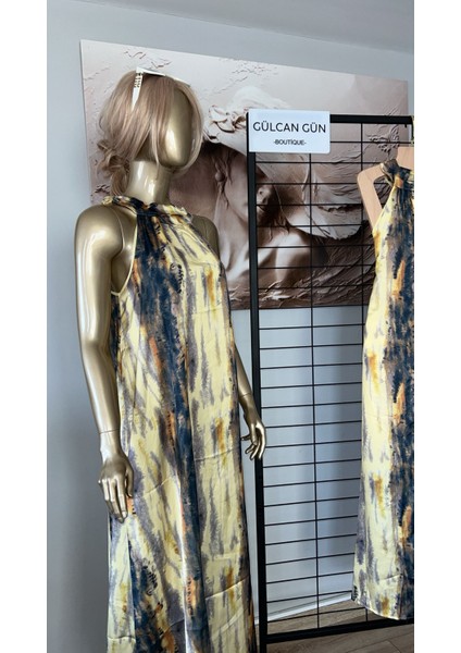 Batik Desen Halter Yaka Elbise modelleri