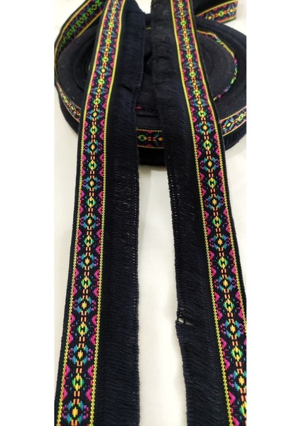 Renkli Etnik Desenli Lacivert Püskül Saçak fiyatları