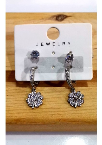 Figürlü Lüks Kararmaz Küpe