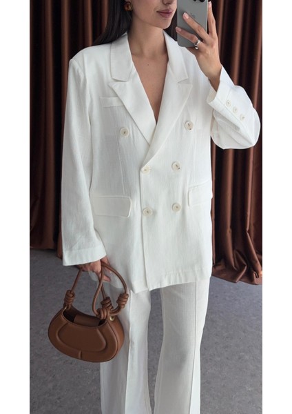 Beyaz Düğmeli Oversize Ceket modelleri