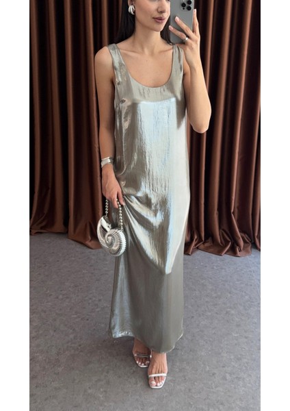 Gümüş Parlak Elbise fırsatları