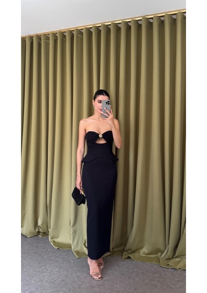 Göğüs Gold Detaylı Siyah Elbise