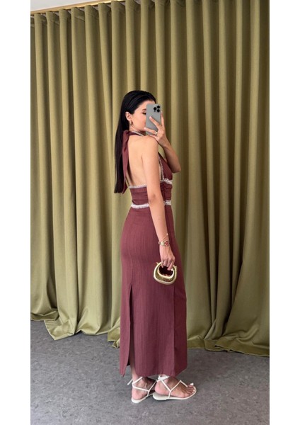 Işlemeli Keten Elbise