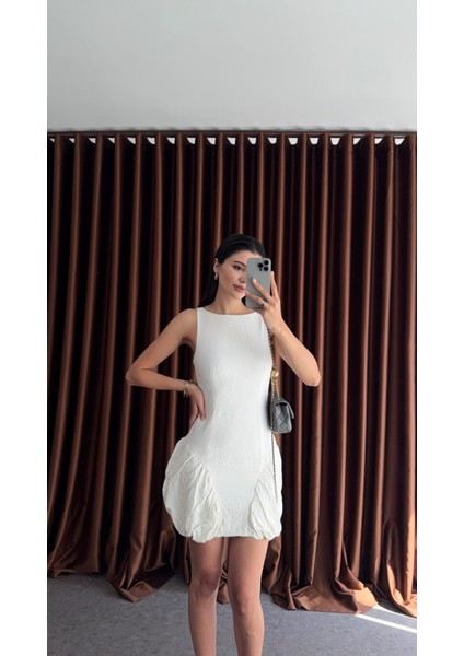 Beyaz Balon Elbise fırsatları