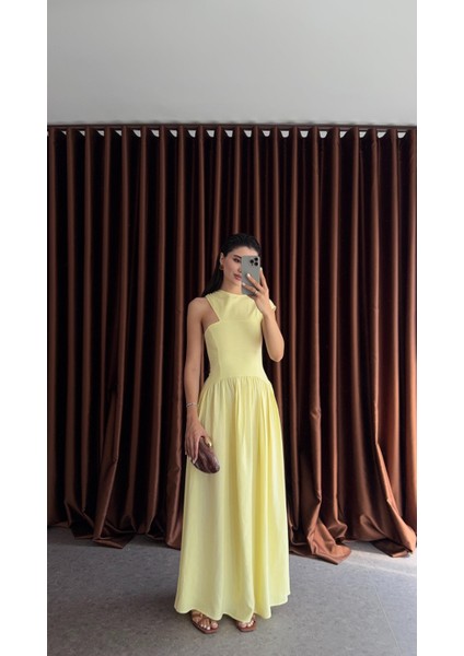 Omuz Detaylı Keten Sarı Elbise