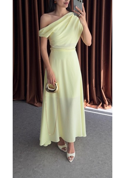Düşük Omuz Sarı Elbise fırsatları