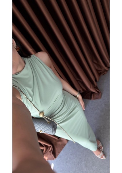 Astarlı Büzgülü Mint Elbise fırsatları