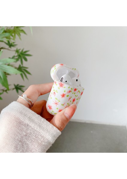 Airpods 3. Nesil Uyumlu Çiçek Desenli Silikon Kulaklık Kılıfı – Karabinalı, Esnek, Darbe ve Çizilmeye Karşı Koruyucu Kapak, Şarj ile Uyumlu Premium Tasarım