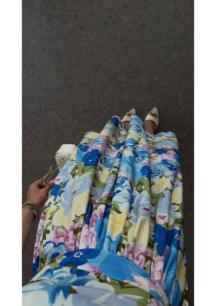 Mavi Çiçekli Straplez Elbise indirimleri