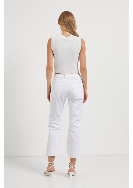 Bisiklet Yaka Piliseli Kolsuz Yumuşak Dokulu Rahat Form Kısa Bluz modelleri