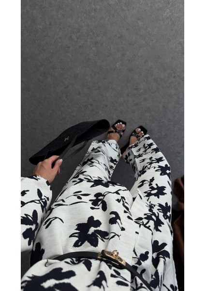 Siyah Çiçek Desenli Keten Takım indirimleri
