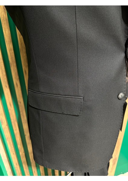 Erkek Siyah Regular Fit Mono Yaka Takım Elbise 2953-01 fırsatları