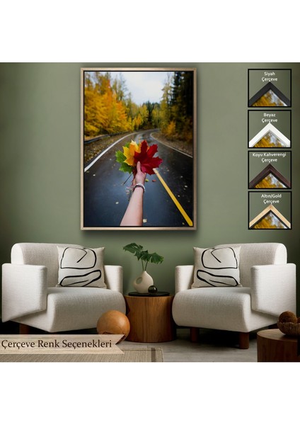 Beyaz Çerçeveli Sonbaharın Renkli Yaprakları ve Yol Manzarası Duvar Tablosu