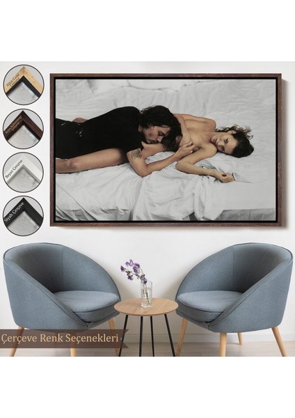 Siyah Çerçeveli Johnny Depp ve Kate Moss Duvar Tablosu