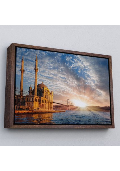 Siyah Çerçeveli Ortaköy Camii ve Boğaziçi Köprüsü Manzarası Dekoratif Kanvas Tablo modelleri