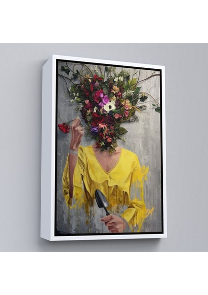 Beyaz Çerçeveli Çiçek Başlı Kadın Kanvas Tablo