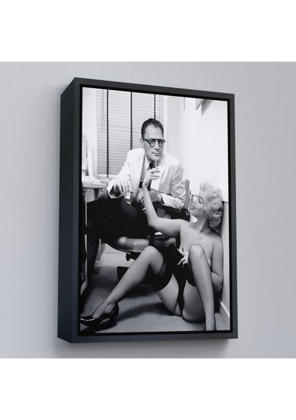 Siyah Çerçeveli Marilyn Monroe ile Arthur Miller Duvar Tablosu