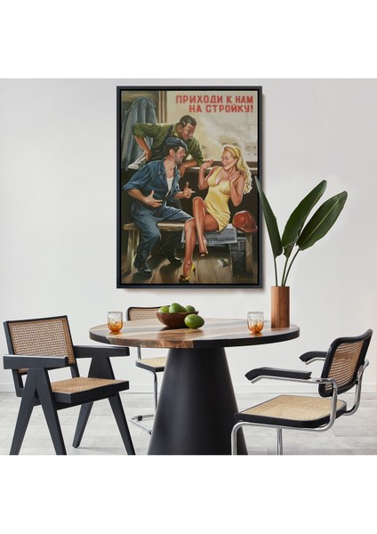 Siyah Çerçeveli Sovyet Dönemi Işçiler ve Sarışın Kadın Duvar Tablosu