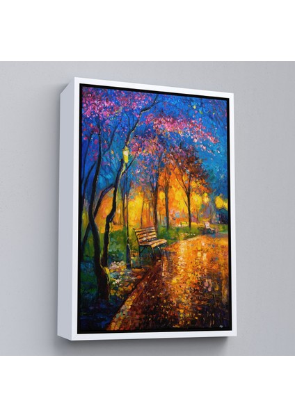 Beyaz Çerçeveli Moskova Parkta Gece Manzarası Kanvas Tablo