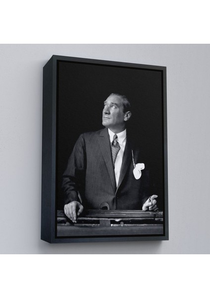 Kahverengi Çerçeveli Atatürk Portre Tablosu Mustafa Kemal Atatürk Dikdörtgen Dekoratif Kanvas Tablo modelleri