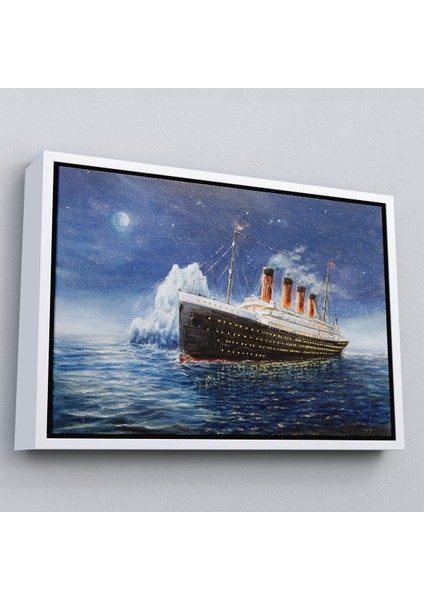 Kahverengi Çerçeveli Titanik Gece Manzarası Duvar Tablosu fırsatları
