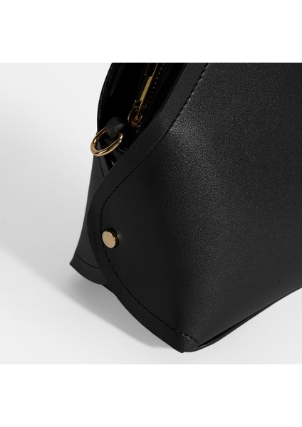 Kadın Siyah Omuz Çantası indirimleri