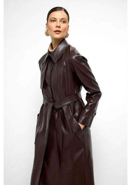 Gömlek Yaka Reglan Kol Pelerin ve Torba Cep Detaylı Deri Trençkot K. Kahve 6760 indirimleri
