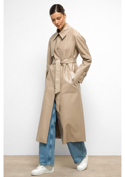 Gömlek Yaka Reglan Kol Pelerin ve Torba Cep Detaylı Deri Trençkot Taş 6760 indirimleri