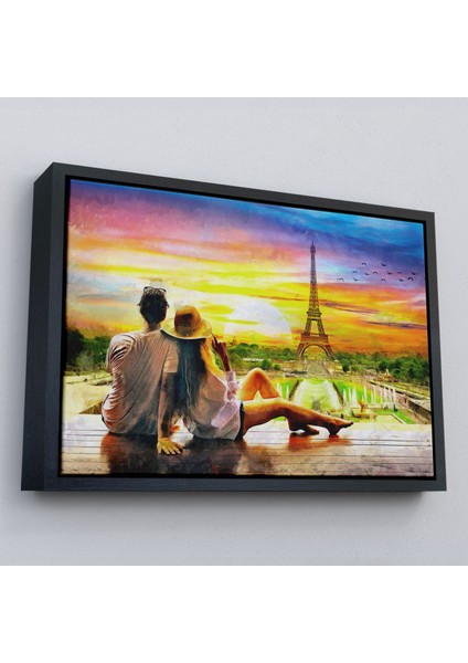 Çerçeveli Paris Eyfel Kulesini Seyreden Romantik Çift Kanvas TABLO-3627 fırsatları