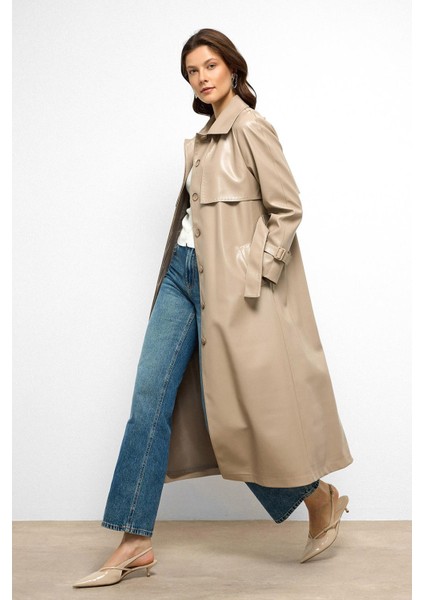 Reglan Kol Pelerin ve Punto Dikiş Detaylı Deri Trençkot Taş 6754