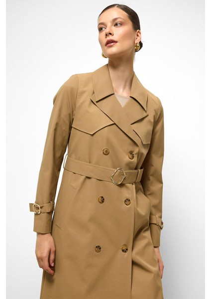 Pelerin Detaylı Su Itici Özellikli Kruvaze Uzun Trençkot Kamel 6761